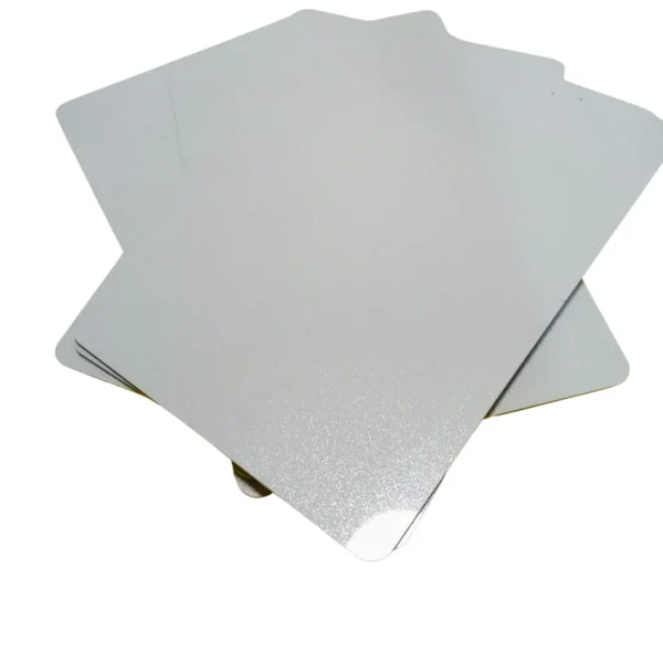 pvc_plateada_dorado_cr80_marcaidea